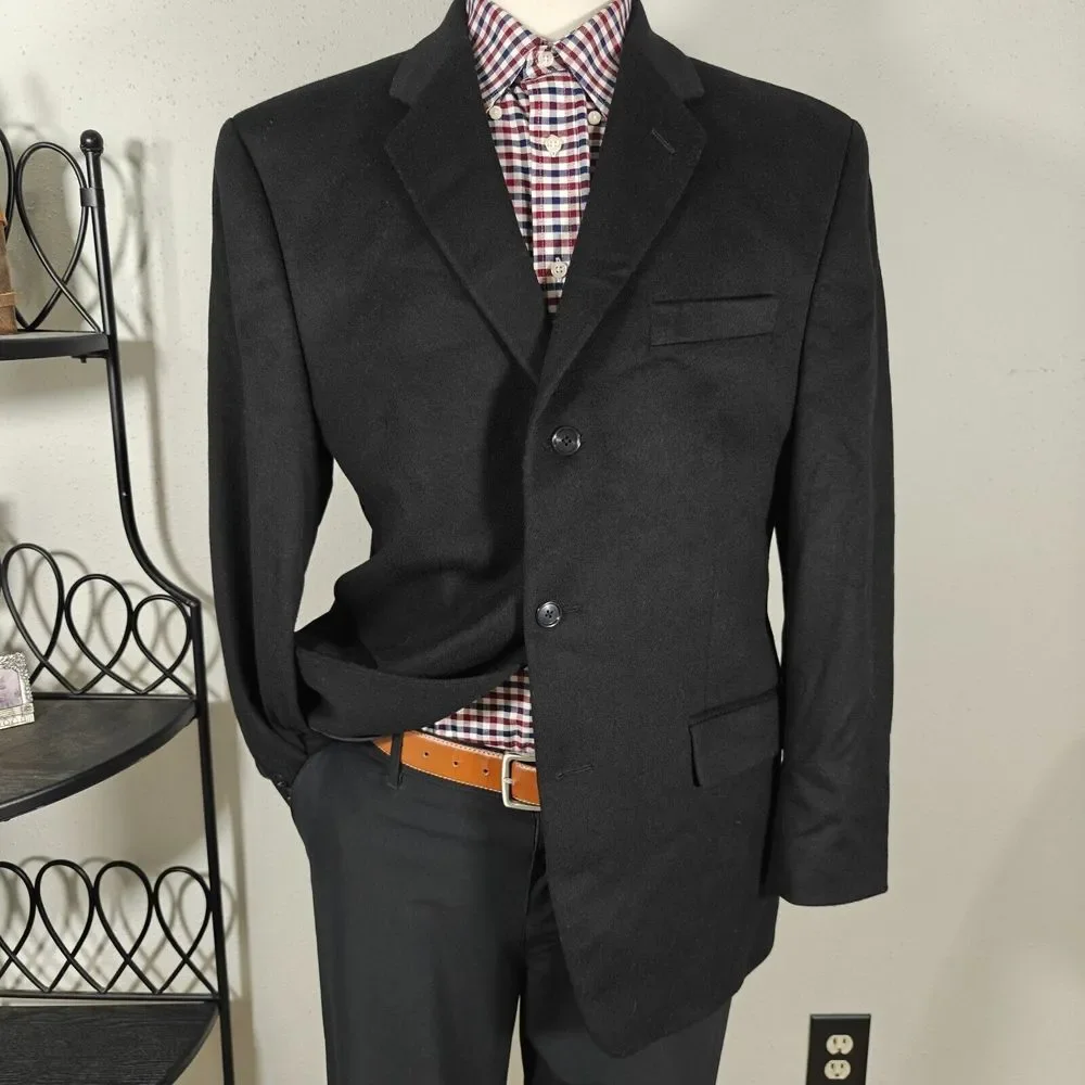 Calvin Klein Men's Sport Coat Blazer Three Button Black Wool Nylon‎ Cashmere 41R